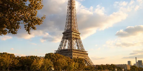 その輪郭、どこかで見たはず。世界の名建築を写真だけで思い出す10の記憶試し