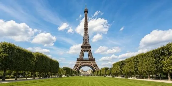 A Picture Is Enough... Can You Name These 16 Famous World Landmarks?